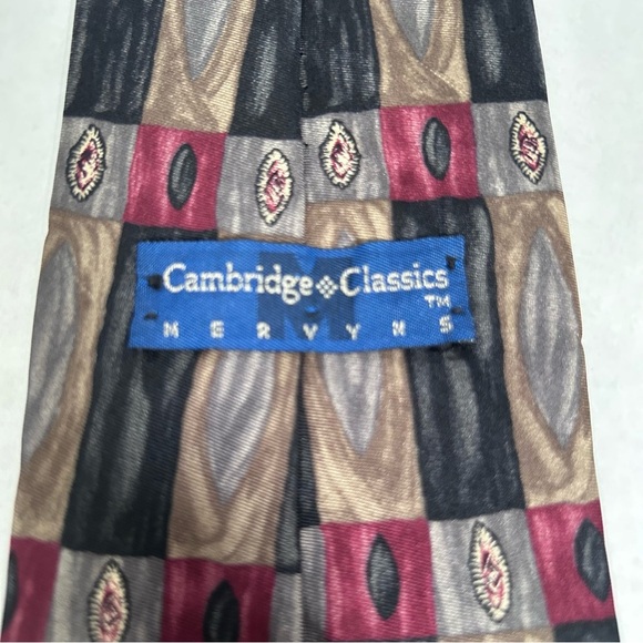 2 for$15 Cambridge Classics 100% Italian Silk Patterned Tie - Picture 5 of 8